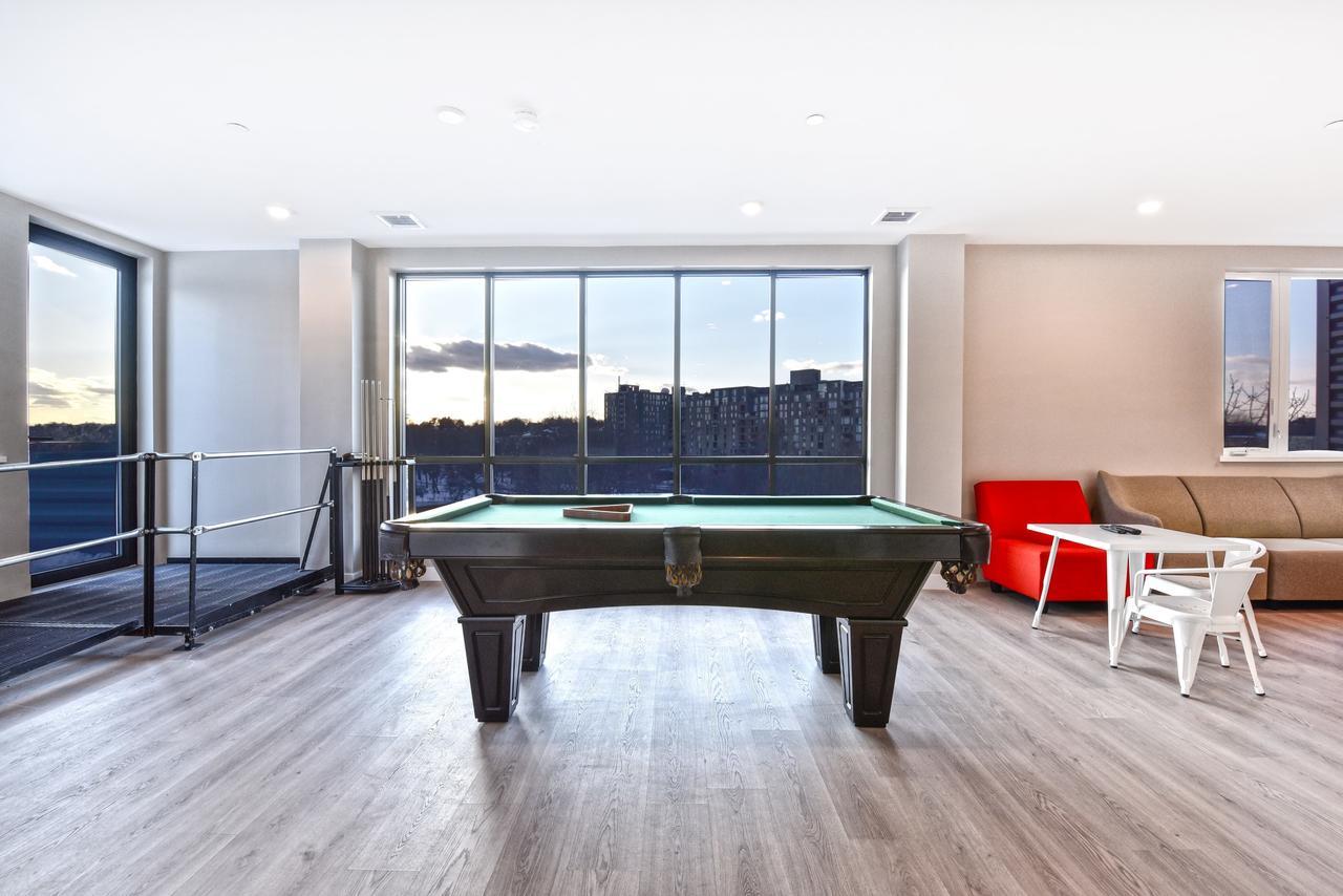 Harmony Medical Suites Longwood ブルックライン エクステリア 写真