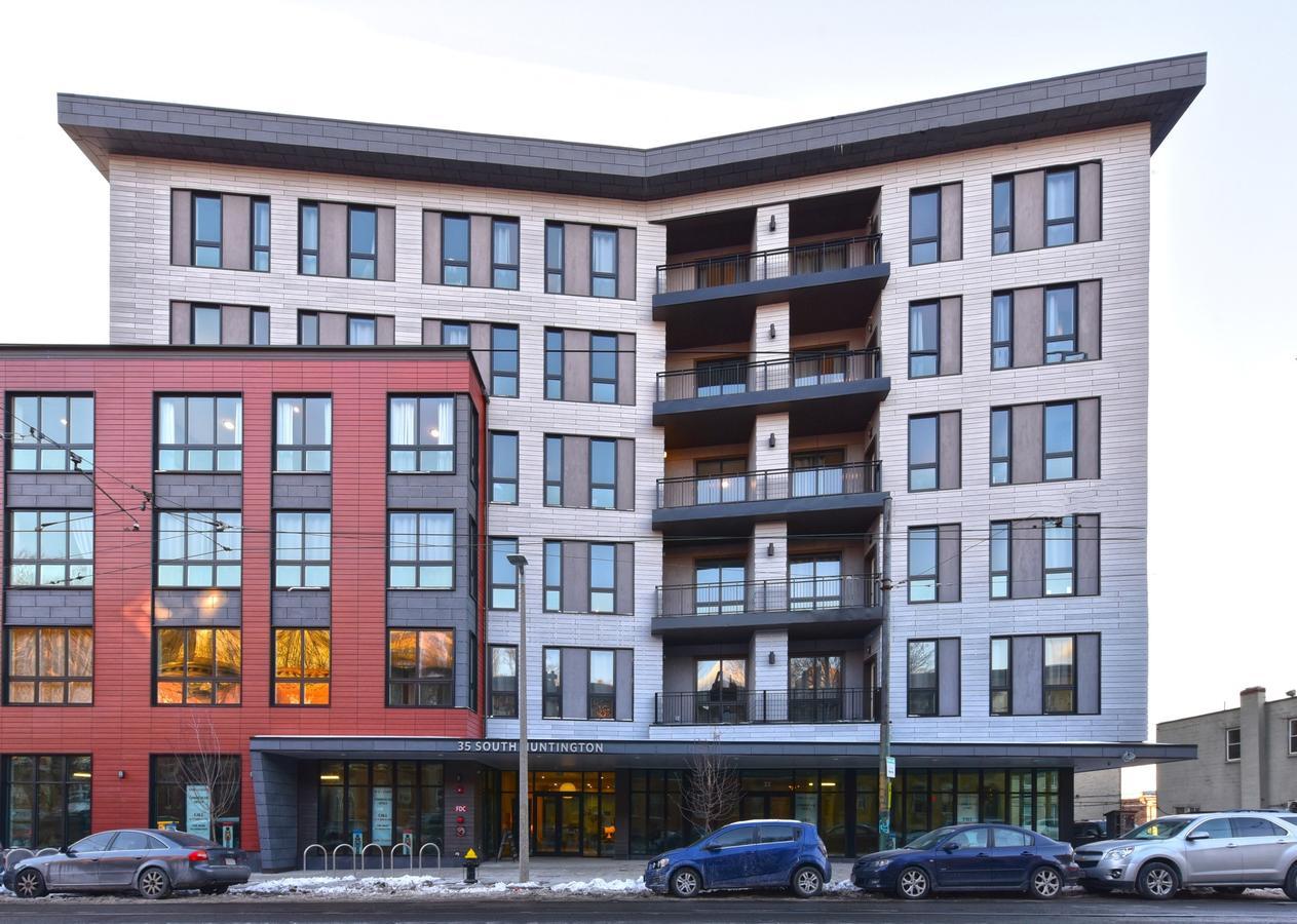Harmony Medical Suites Longwood ブルックライン エクステリア 写真